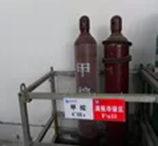 電子甲烷